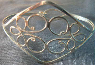 flying swirl bracelet